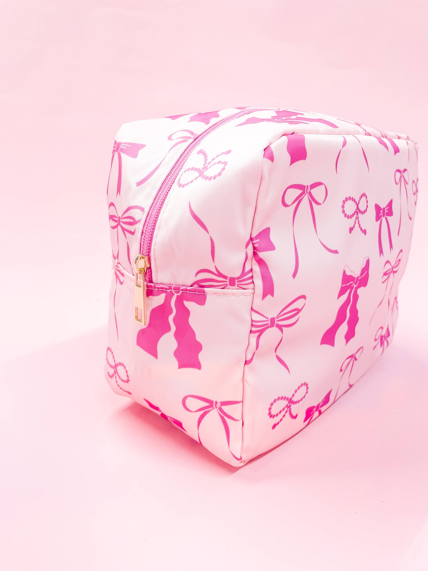 Pink Bows Nylon Cosmetic Zipper Bag: Medium